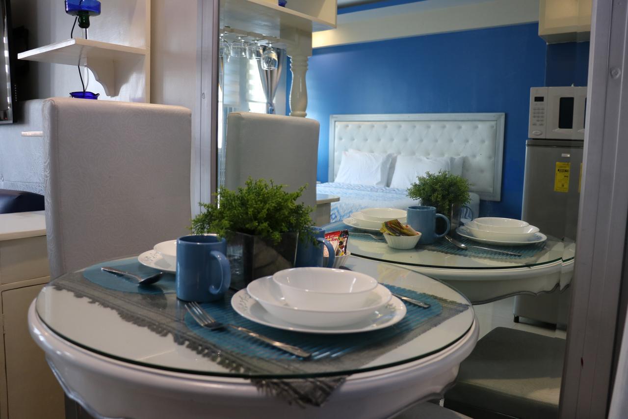 One Palm Tree Villas Манила Екстериор снимка